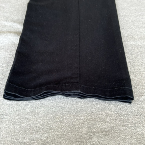 3 for 1 price:  Bundle of 3 pair of men’s Dockers pants. All pairs Size 30x30. - Picture 9 of 15